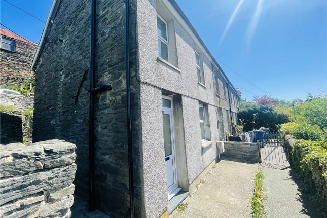 2 bed property, in Pengelli Terrace, £80,000