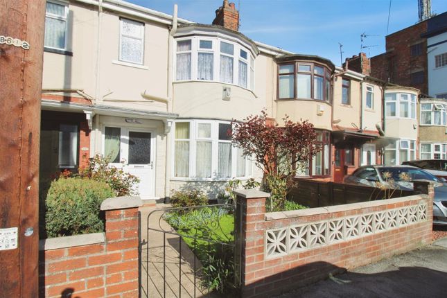3 bed property, in Lake Drive, £149,950
