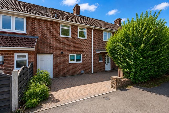 3 bed property, in Sunnydell, £585,000