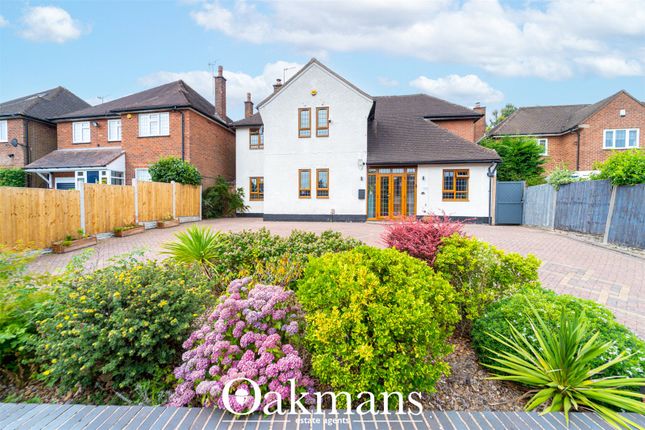 4 bed property, in Grassmoor Road, £825,000
