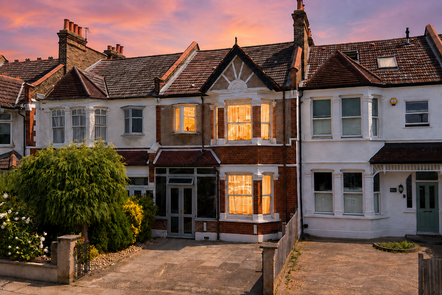 3 bed property, in Furzedown SW16, £850,000
