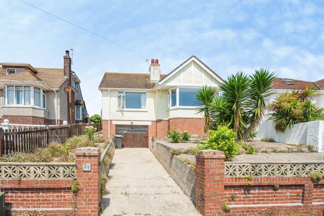 2 bed property, in Cecilia Road, £275,000