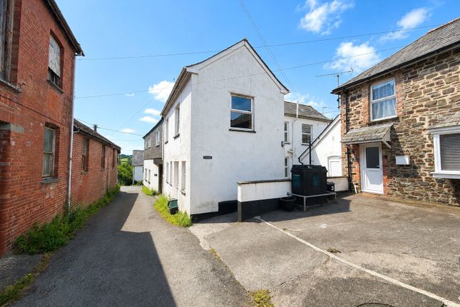 4 bed property, in Church Lane, £190,000