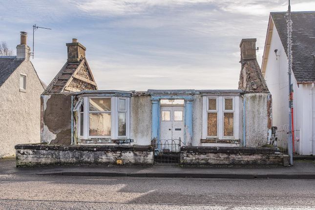 Studio, in Ochil View, £160,000