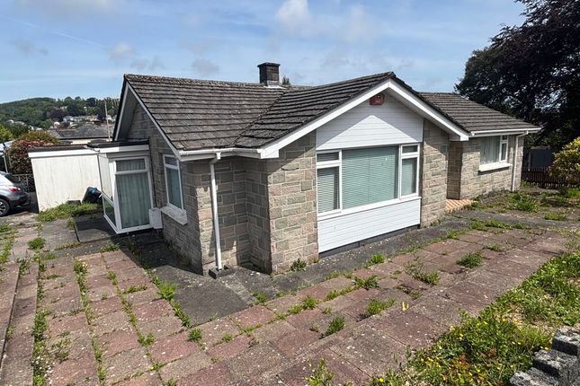 3 bed property, in Clinton Drive, £225,000