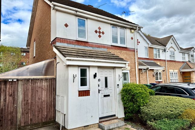3 bed property, in Fakenham Close, £575,000