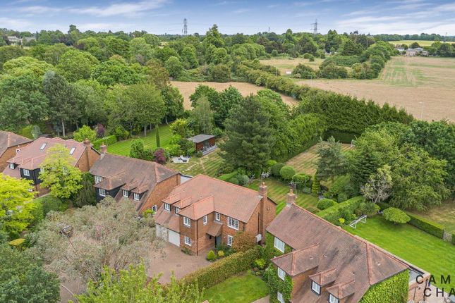 5 bed property, in Morgan Gardens, £1,750,000