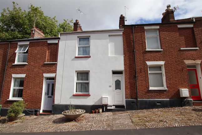 2 bed property, in East John Walk, £230,000