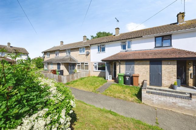 2 bed property, in Baldwin Close, £150,000