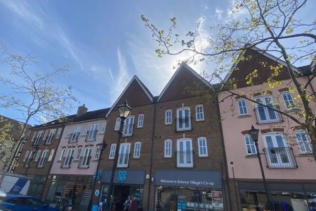 2 bed property, in 64 Middle Village, £155,000
