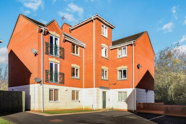 2 bed property, in Grayling Walk, £80,000