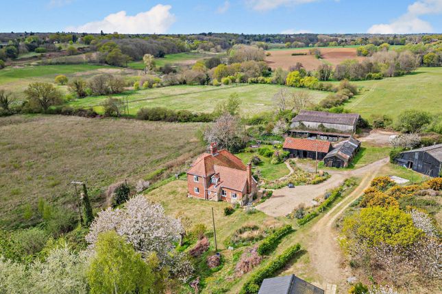 5 bed property, in Great Bealings, £800,000