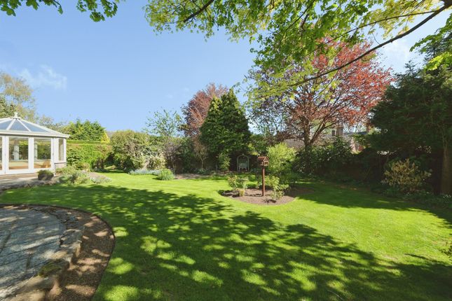 3 bed property, in Rose Lane, £750,000