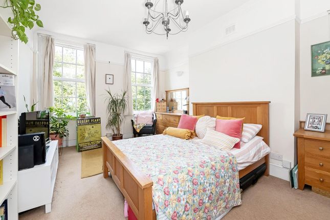 Studio, in Camberwell Grove, £325,000