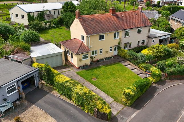 3 bed property, in 2 Penybont, £375,000