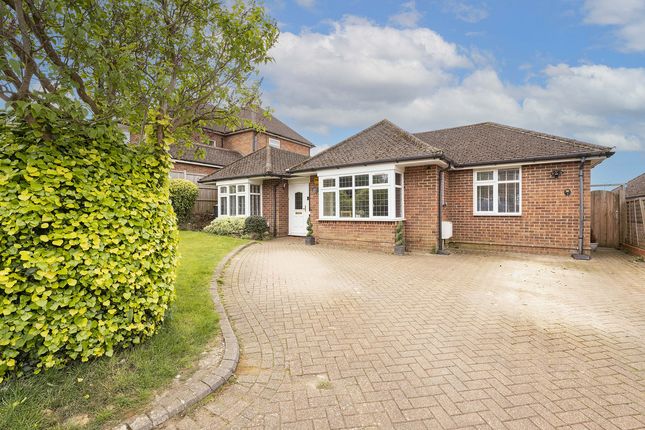 4 bed property, in Chestnut Avenue, £950,000