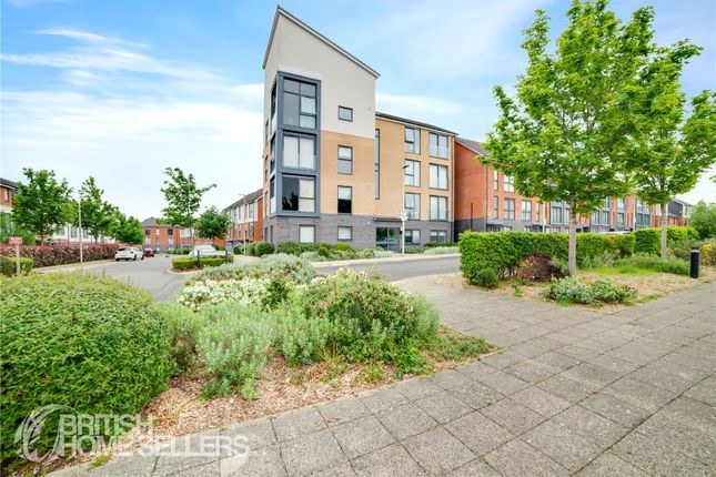 1 bed property, in Woolhampton Way, £190,000