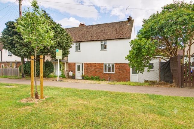 3 bed property, in Wilga Road, £500,000