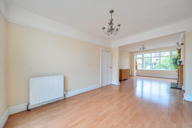 3 bed property, in Cranston Road, £700,000