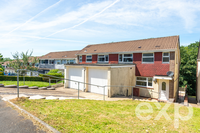 3 bed property, in Beverston Way, £290,000