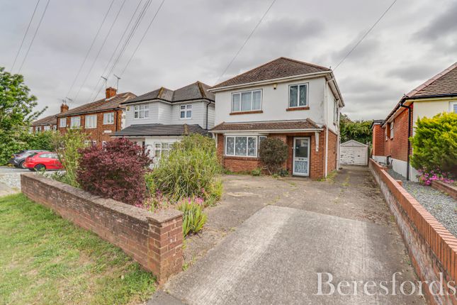 3 bed property, in Doddinghurst Road, £550,000
