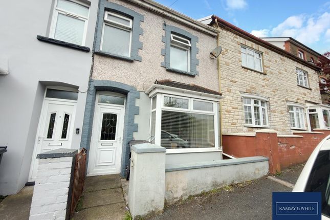 3 bed property, in Walters Terrace, £165,000