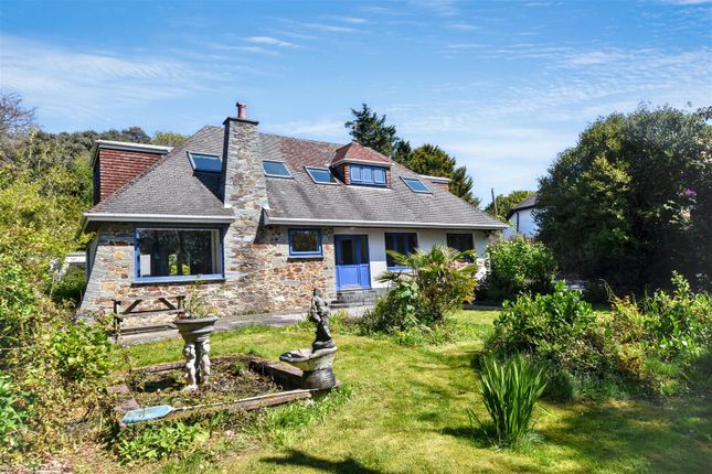 6 bed property, in South Tehidy, £795,000