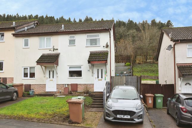 2 bed property, in Dan-Y-Darren, £160,000