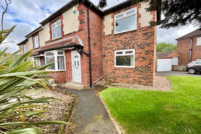 3 bed property, in Broadgate Avenue, £325,000