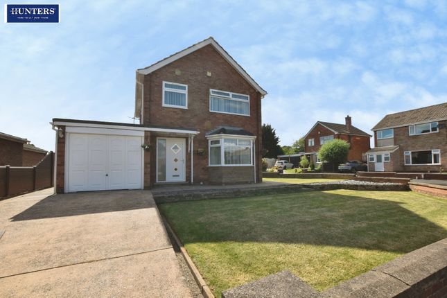 3 bed property, in Emmanuel Drive, £270,000