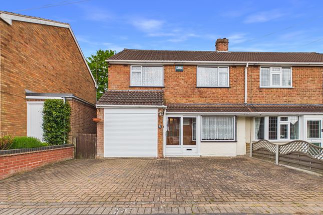 3 bed property, in Plane Tree Road, £240,000