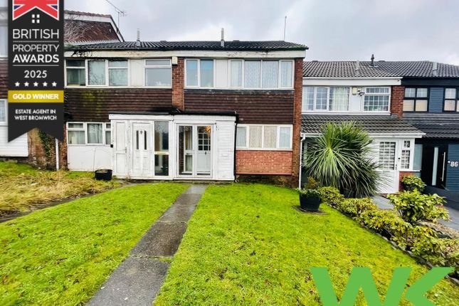 3 bed property, in Holloway Bank, £210,000