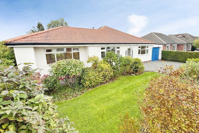 2 bed property, in Cromwell Road, £749,000