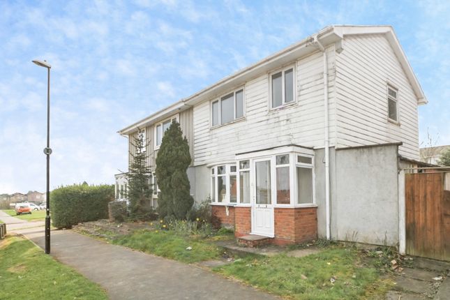 3 bed property, in Howcotte Green, £160,000