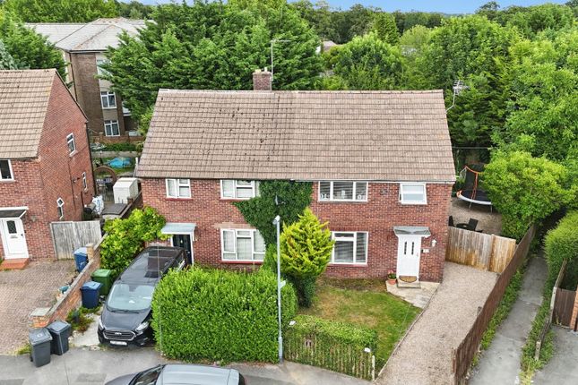 3 bed property, in Ring Road, £475,000