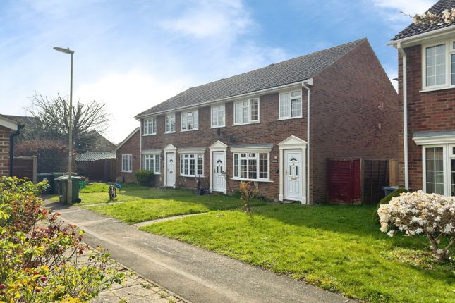 3 bed property, in Jubilee Close, £324,950