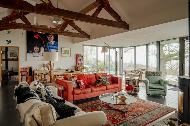 5 bed property, in Fronhaul, £1,550,000