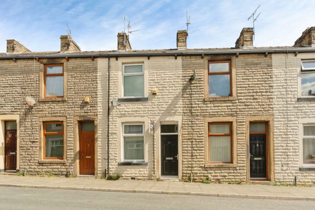 2 bed property, in Harley Street, £75,000