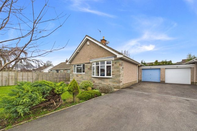 2 bed property, in Rickyard Road, £350,000