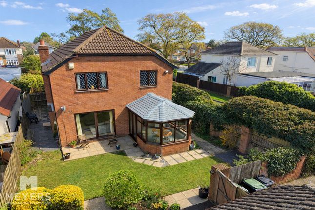 4 bed property, in Kingsway Close, £585,000