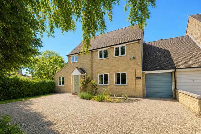 4 bed property, in Littleworth Road, £675,000
