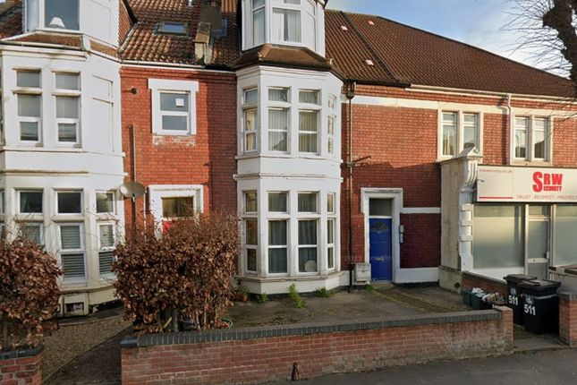 3 bed property, in Fishponds Road, £295,000