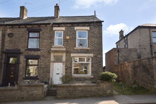 2 bed property, in Rochdale Road, £165,000