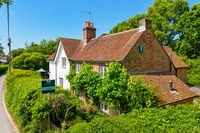 4 bed property, in Bank, £1,195,000