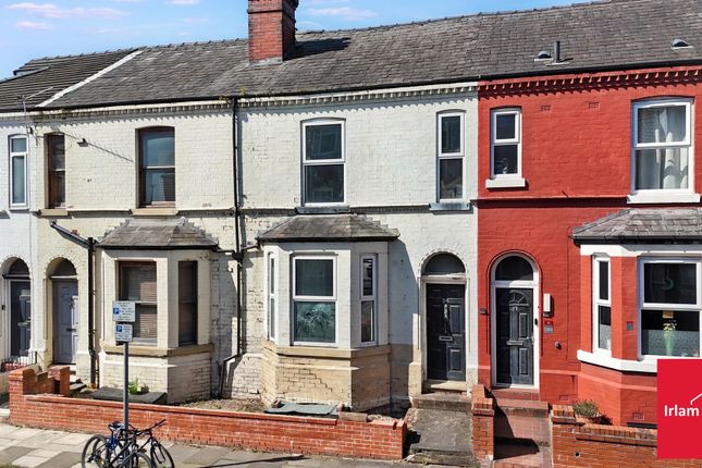 5 bed property, in Arpley Street, £245,000