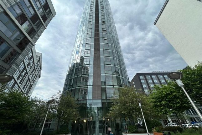 2 bed property, in Ealing Road, £487,000