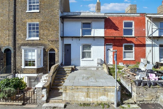 2 bed property, in London Road, £230,000