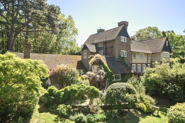 3 bed property, in Mayford, £1,100,000