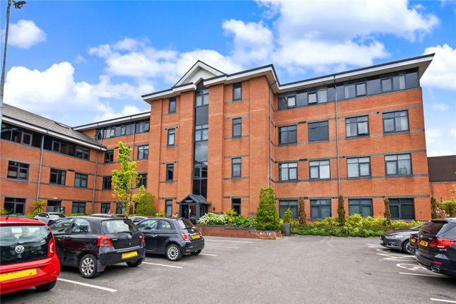 2 bed property, in Flat 88, £80,000