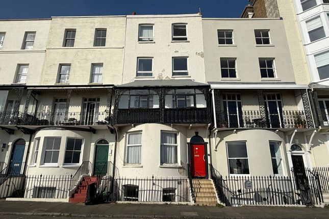 9 bed property, in Paragon, £600,000